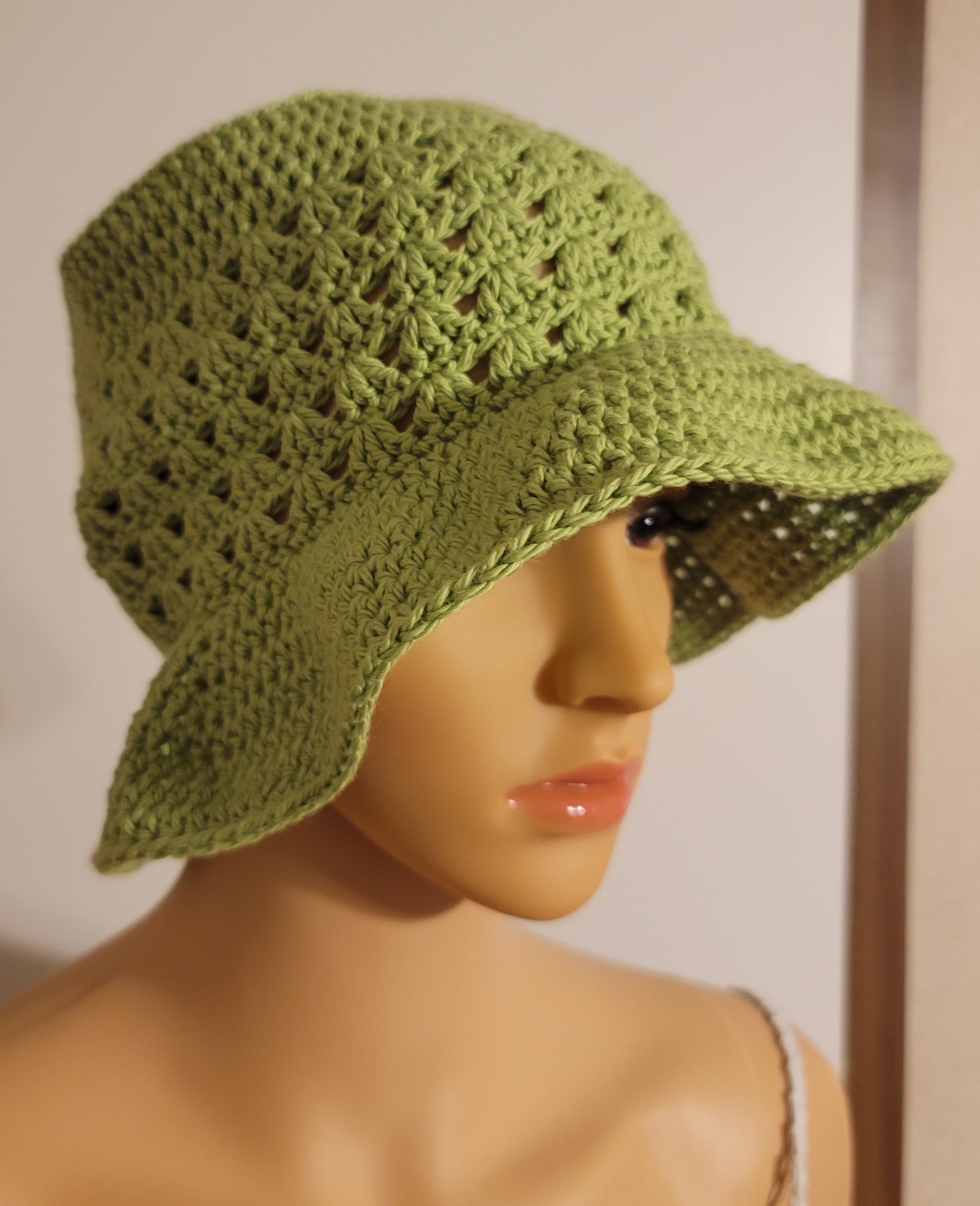 Cotton bucket hat image 1