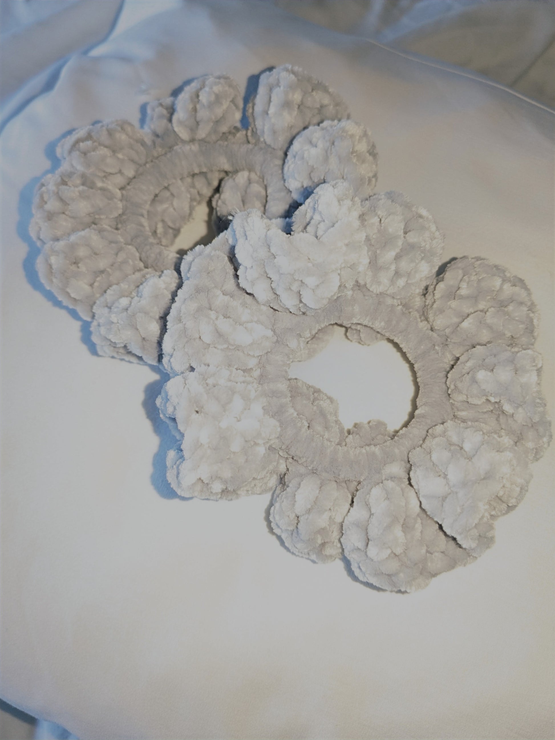 Crochet scrunchies image 1